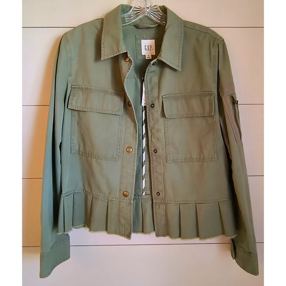 Gap Utility Jacket Women's Size XS  Green Frayed Pleated Peplum Hem Pockets Snap - Picture 5 of 15